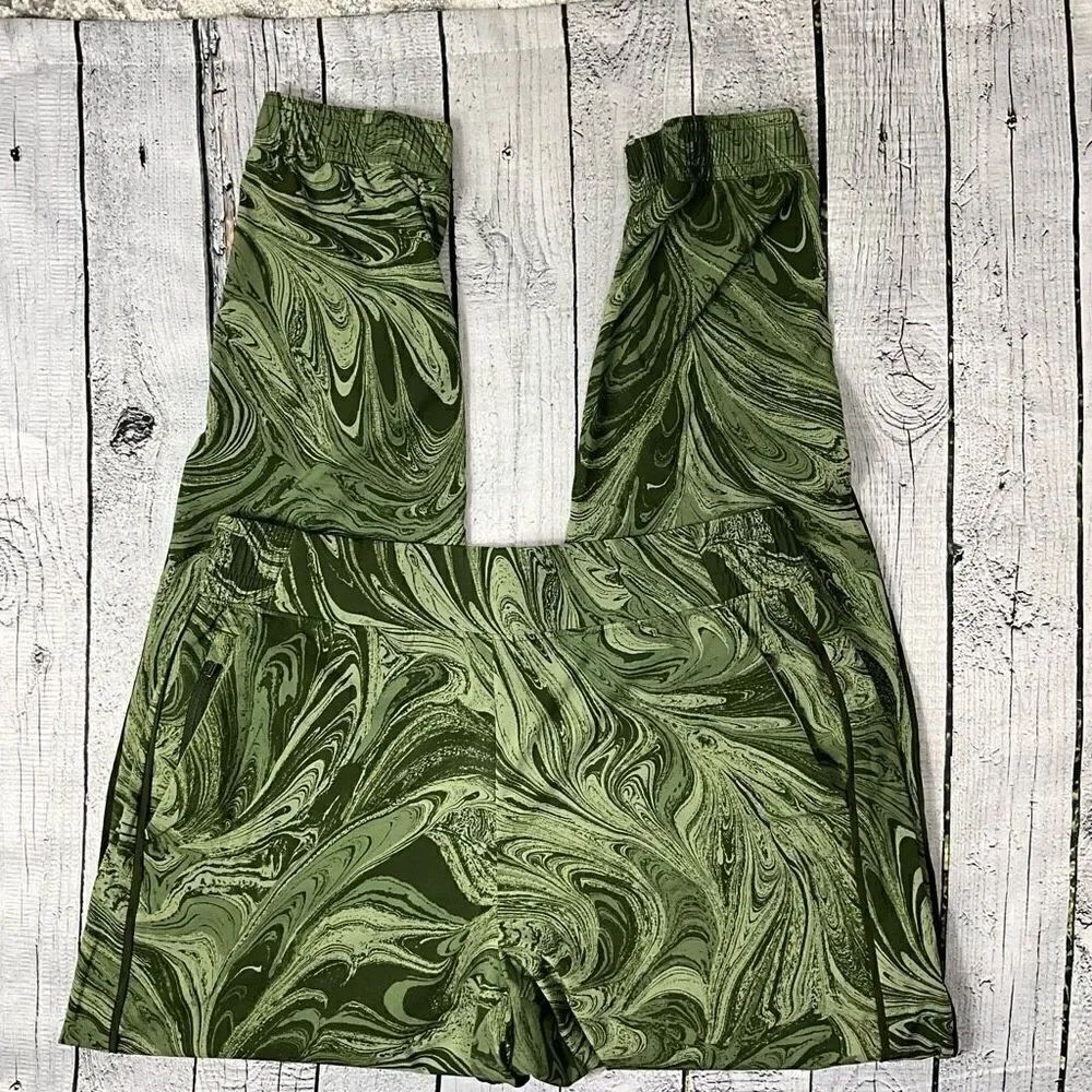 ATHLETA Brooklyn Joggers Sumi Green Marble